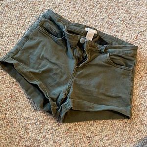 Green high waisted shorts